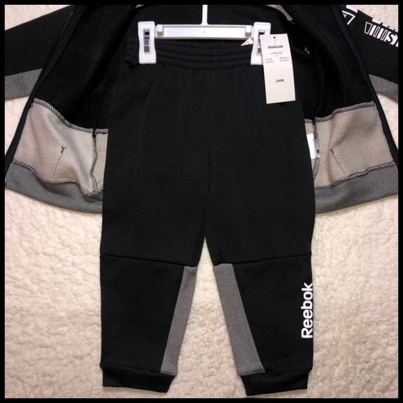 Reebok Set - Picture 5 of 8